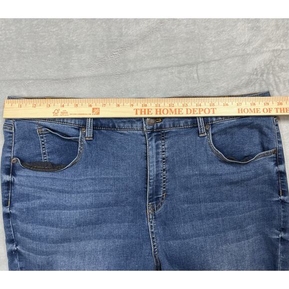 Talbots Flawless Women's Jeans Size 18W Stretch High Waisted Straight Leg Denim - Picture 7 of 10